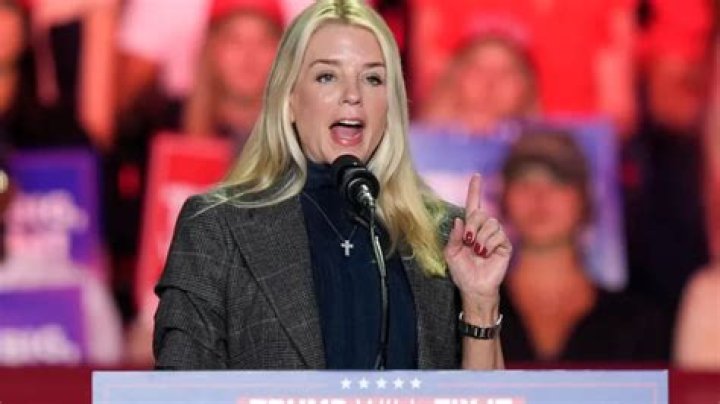 Is Pam Bondi Married to Greg Henderson? Unraveling a Common Query