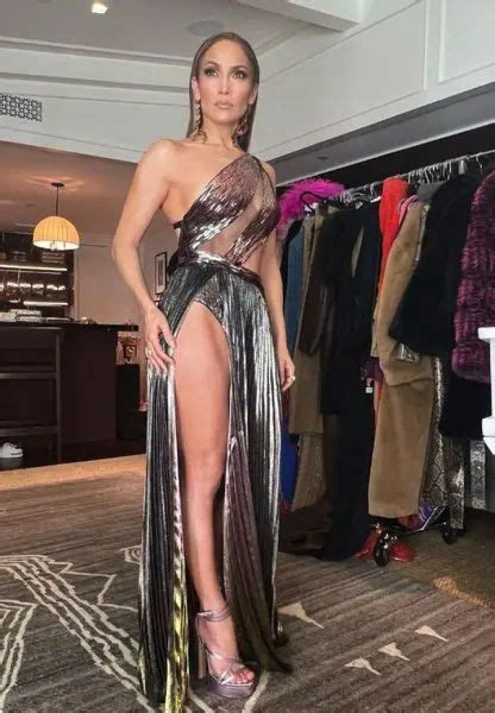 Jennifer Lopez Measurements: A Closer Look at an Enduring Icon