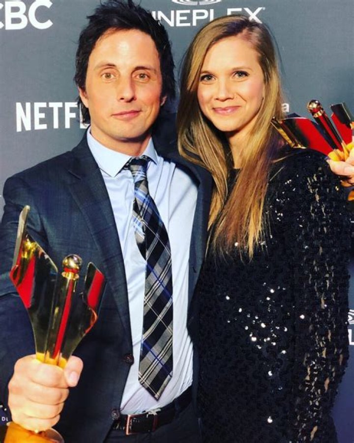 Jonny Harris Wife: Exploring the Personal Side of a Beloved Comedian