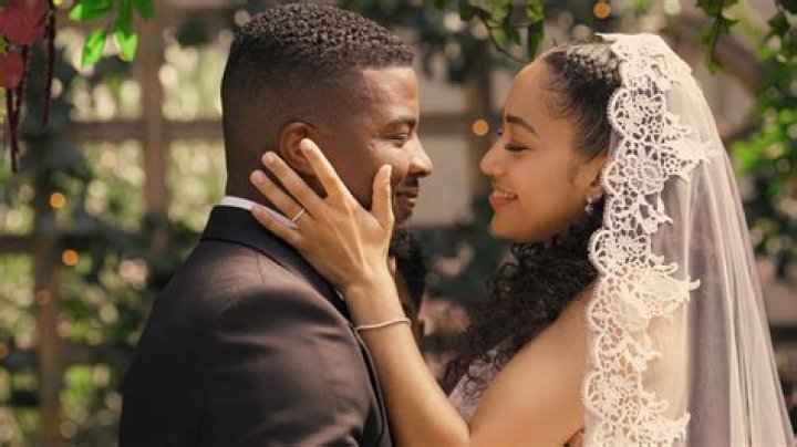 Samantha Logan Husband: What's Her Relationship Status?