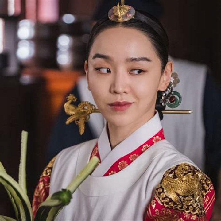 Shin Hye-sun: Unpacking the Journey of Korea's Diction Fairy